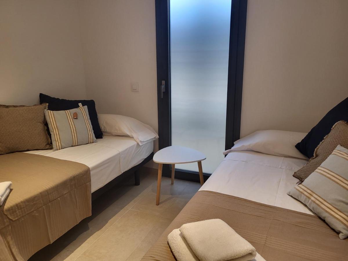 Roses Casc Antic S L Sabater 1 Apartment Exterior foto